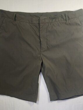MEC Mens Hiking Shorts Olive‎ Green Nylon Spandex Stretch Size 40 Outdoor